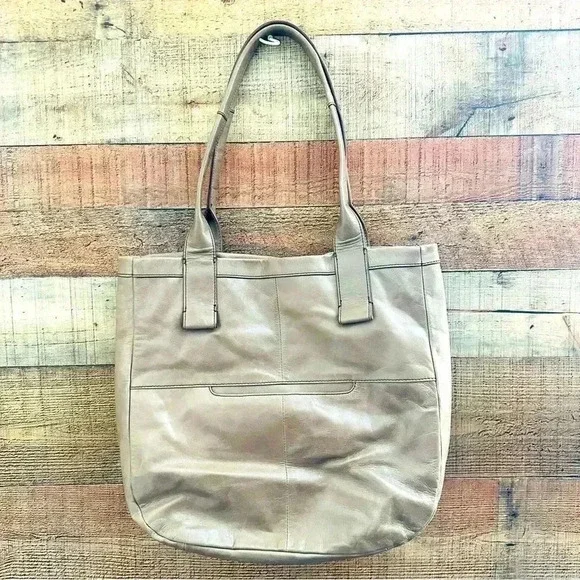 NWOT Hobo International Leather Tote